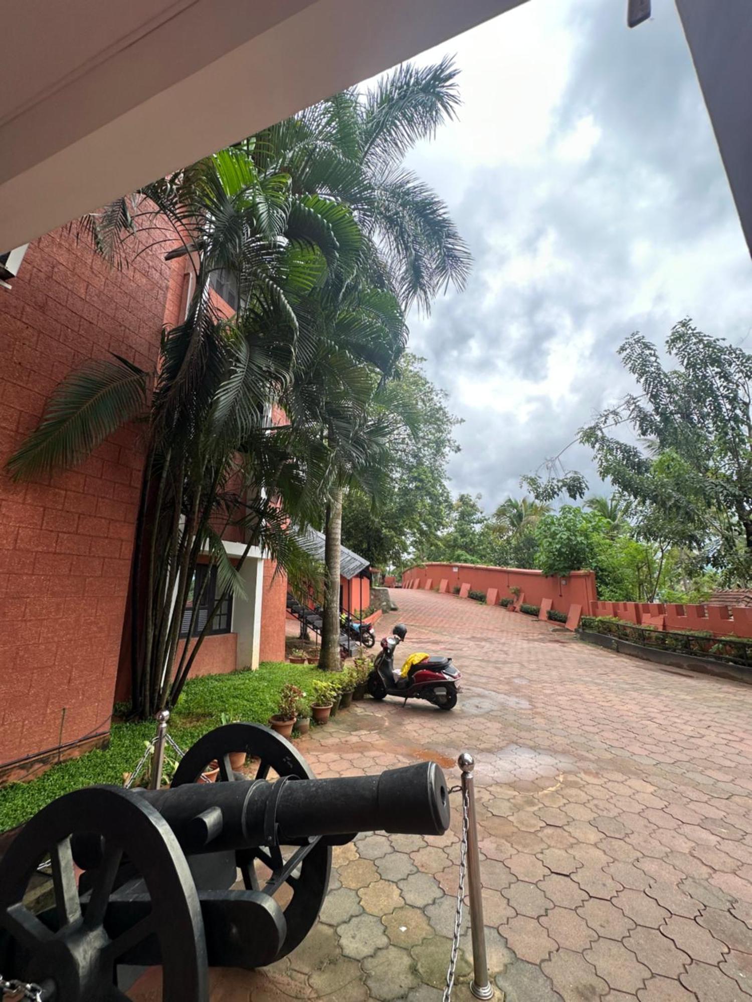 Gd International Redfort Nilambūr Dış mekan fotoğraf